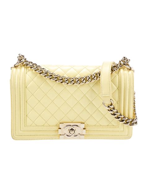 chanel boyfriend bag medium